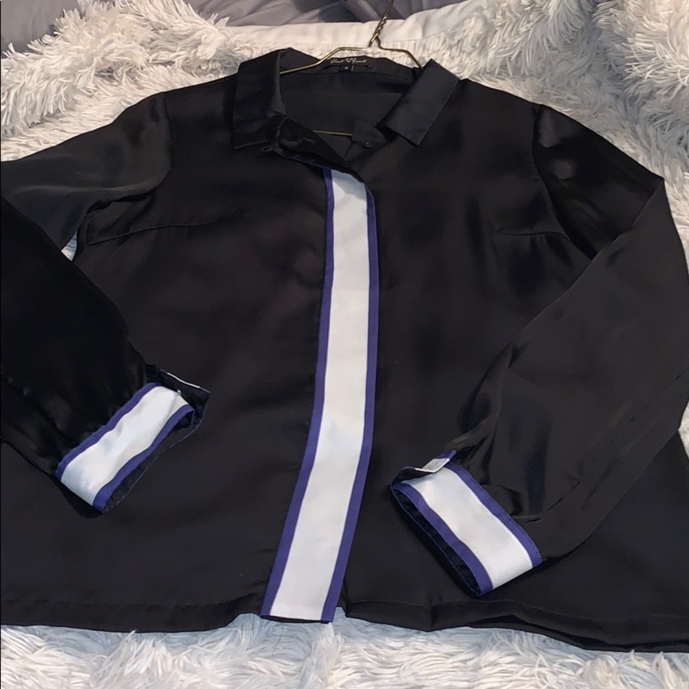 Velvet heart silky button up size s